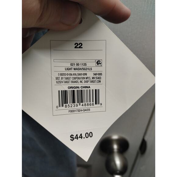 AVA & VIV NWT Size 22 Light Wash Sleeveless Denim Overall Flare Leg Jumpsuit - Picture 8 of 8